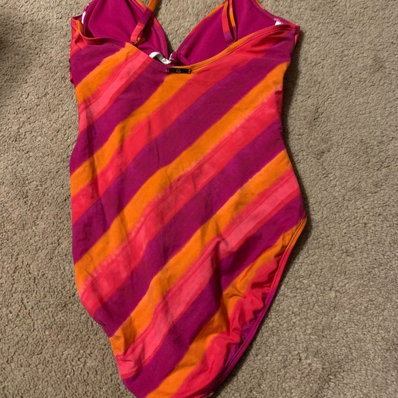 SOLD*** Ralph Lauren Painted Stripe Underwire Tummy-Control Swimsuit - Picture 5 of 10